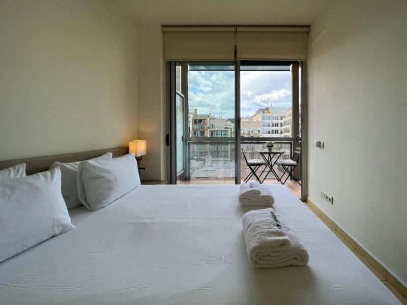 Stay U-Nique Apartments Pau Claris Barcellona Esterno foto