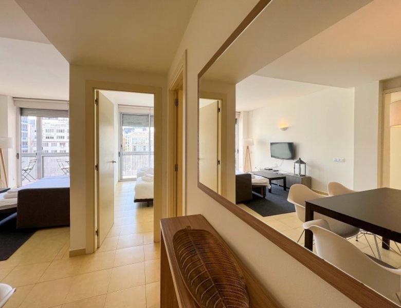 Stay U-Nique Apartments Pau Claris Barcellona Esterno foto